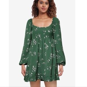 Abercrombie Floral Green Long-Sleeve Scoopneck Mini Dress